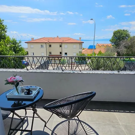 Meraki - Hot Tub Apartman